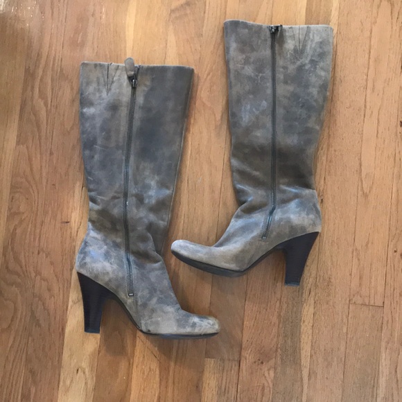 Fossil Tall Heeled Boots Distressed Grey - Picture 2 of 4
